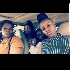 Meet your Posher, Monica